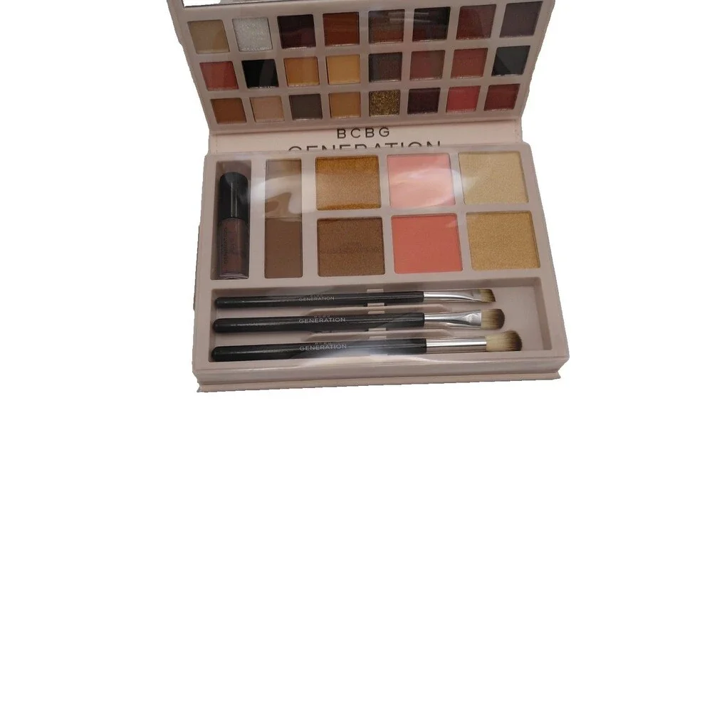 BCBG‎ GENERATION 36 PIECE TOTAL FACE & EYE PALETTE